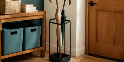 Best Umbrella Stands for Entryways: Drip Control, Tip Resistance, and Small-Space Fit